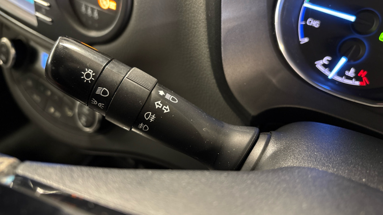 Toyota Yaris 1.5 Hybrid Icon Tech 5dr CVT Hybrid Hatchback